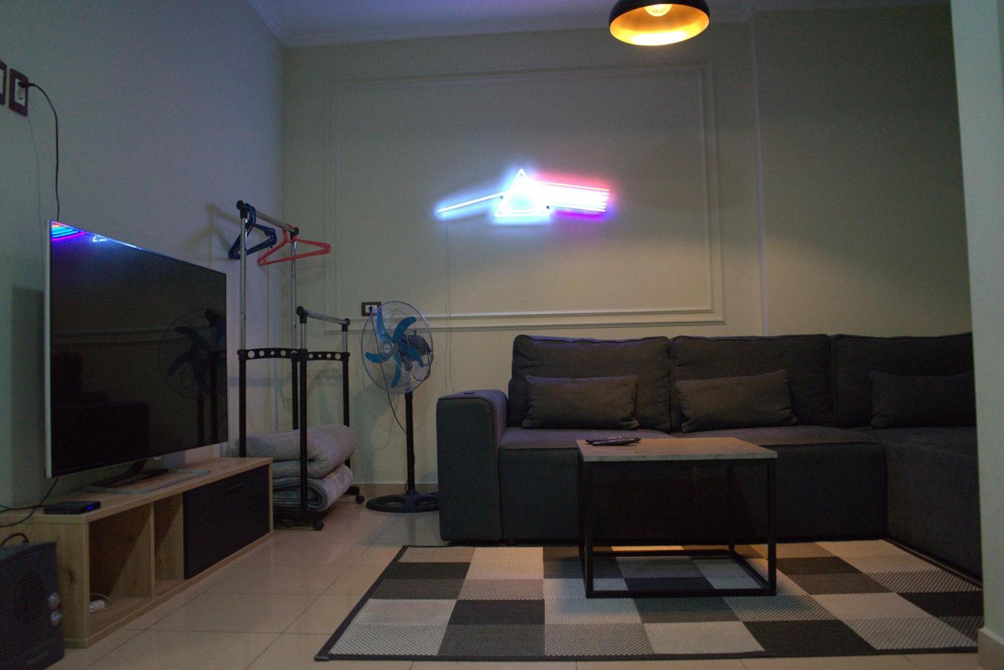The Prism Apartment Tirana Bagian luar foto
